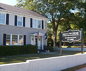 Robert P Mc Cullough LLC