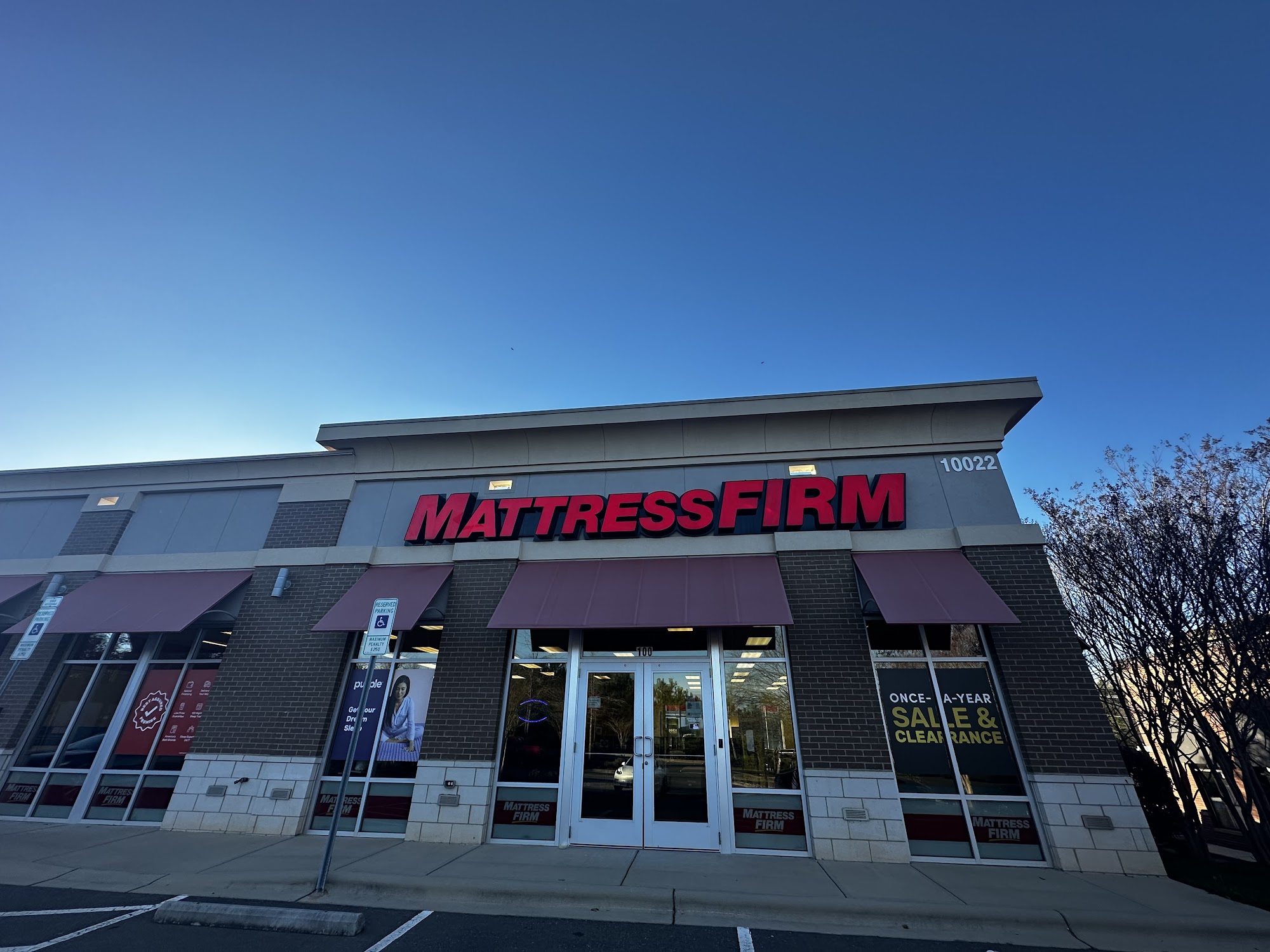 Mattress Firm Six Mile Commons