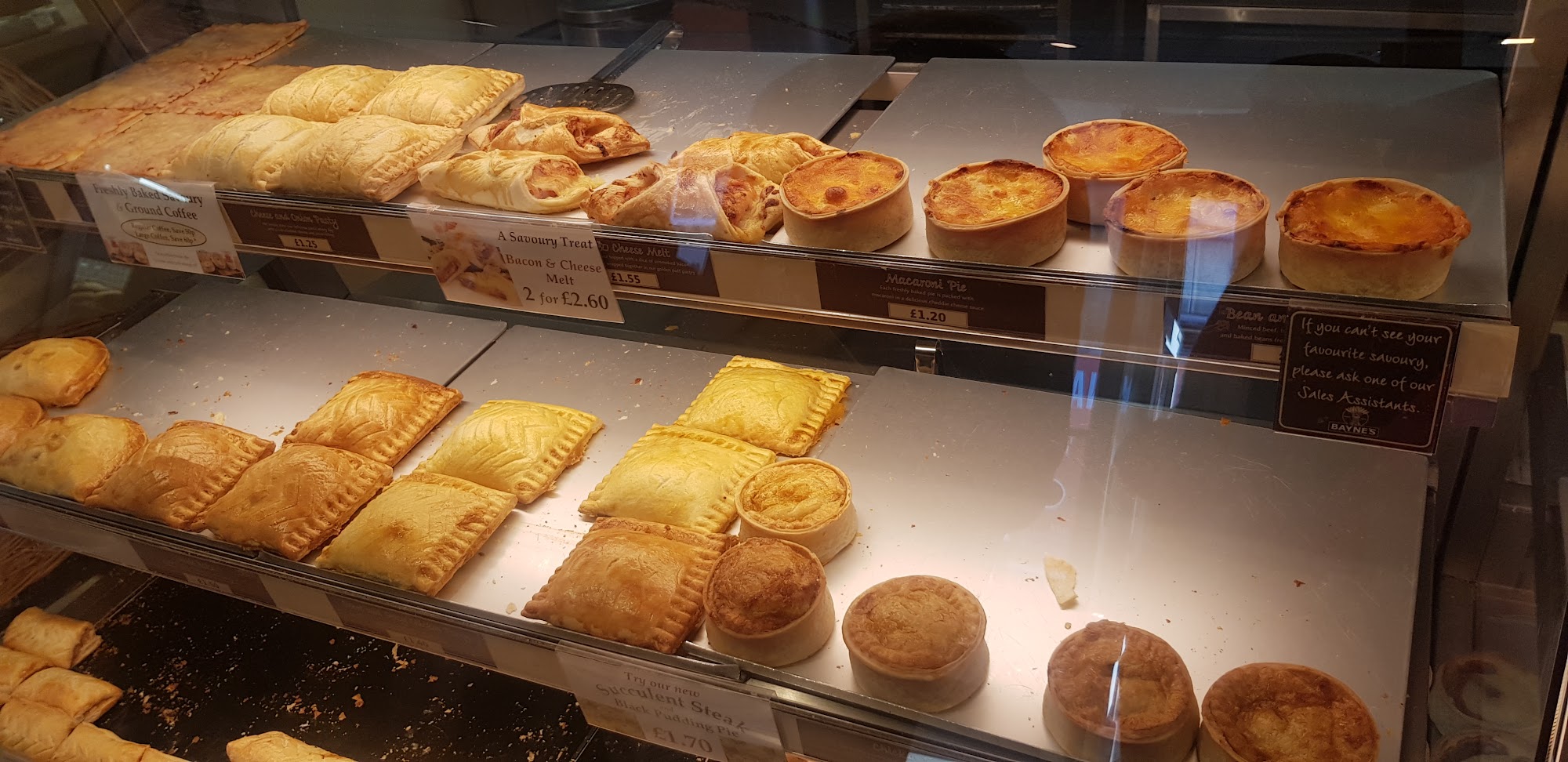 Bayne's the Family Bakers 3 High St, Alloa