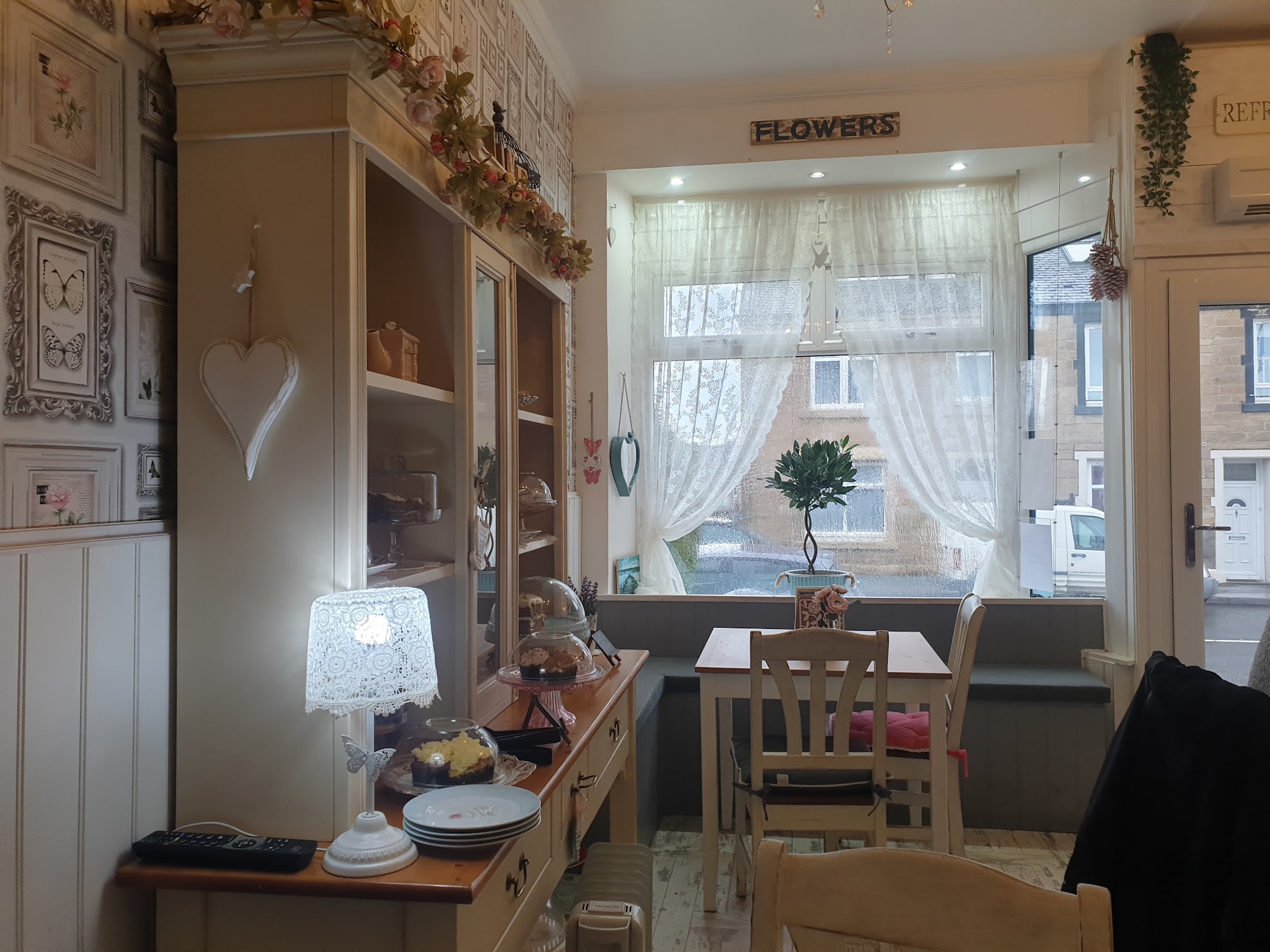 The Bay Tree Cafe 227 Main St, East Calder, Livingston