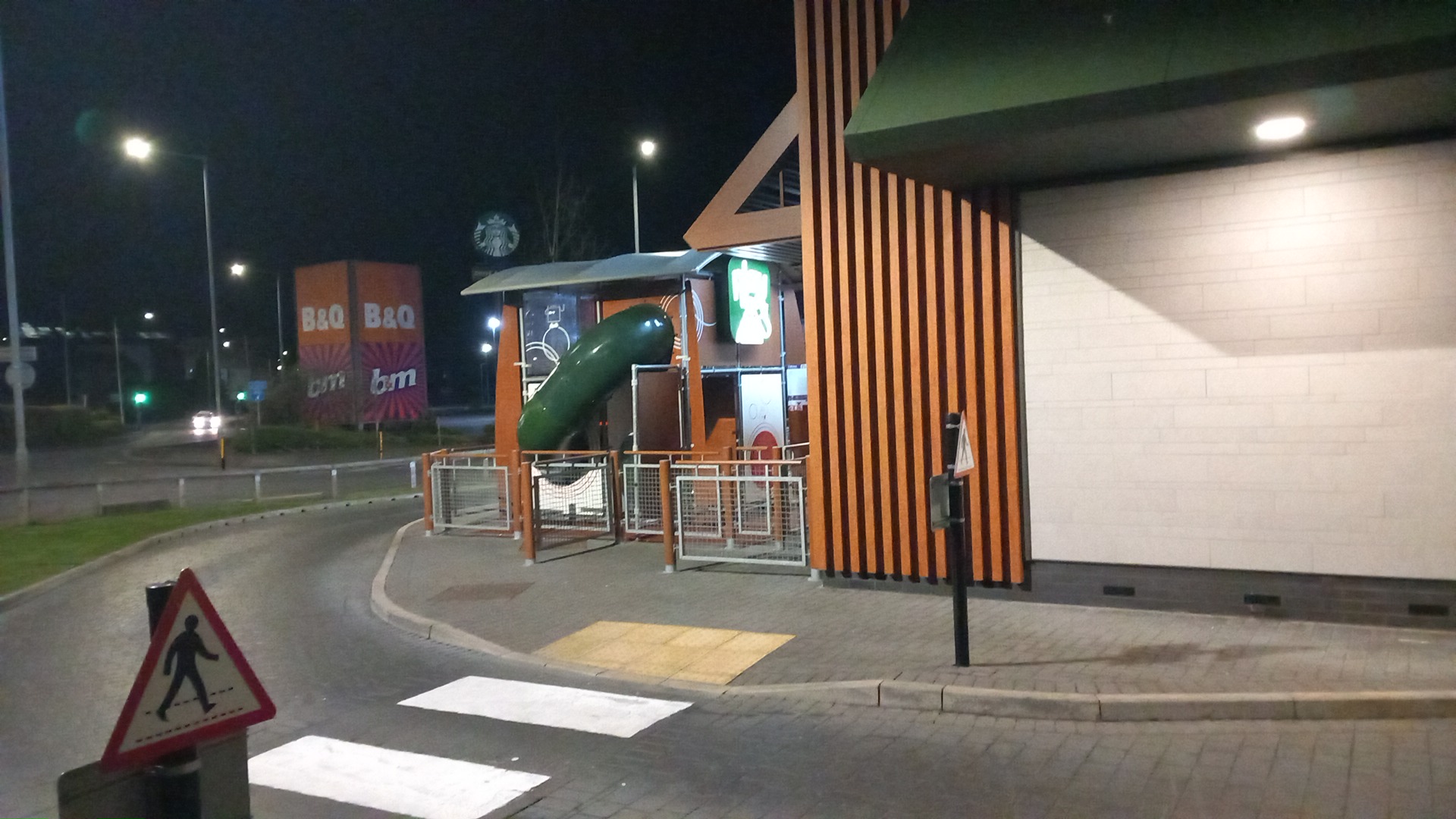 McDonald's Riverside Rd, Leven