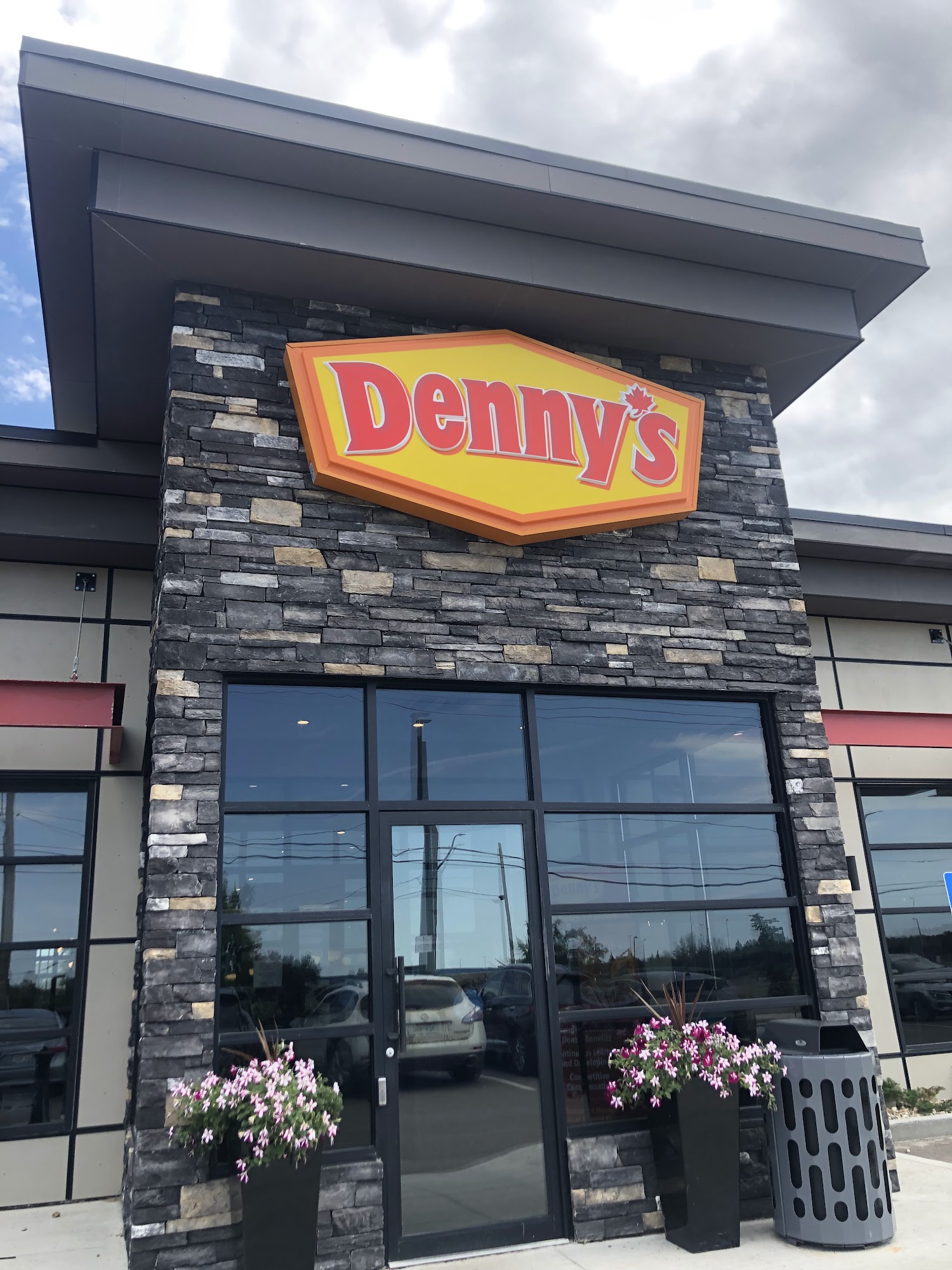 Denny's Lorne Avenue