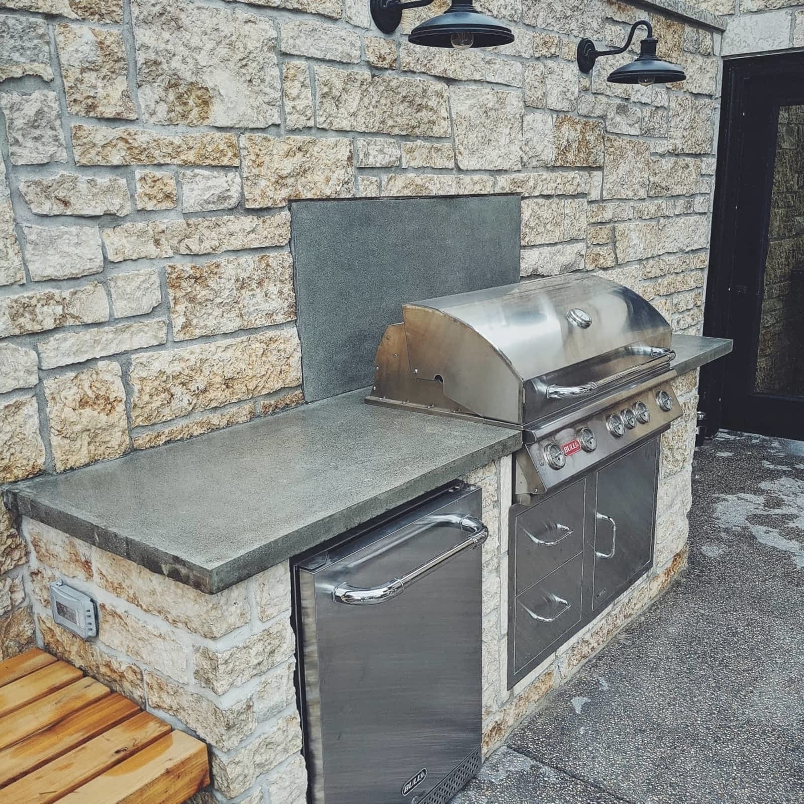 Photo credit: yellowpages.ca