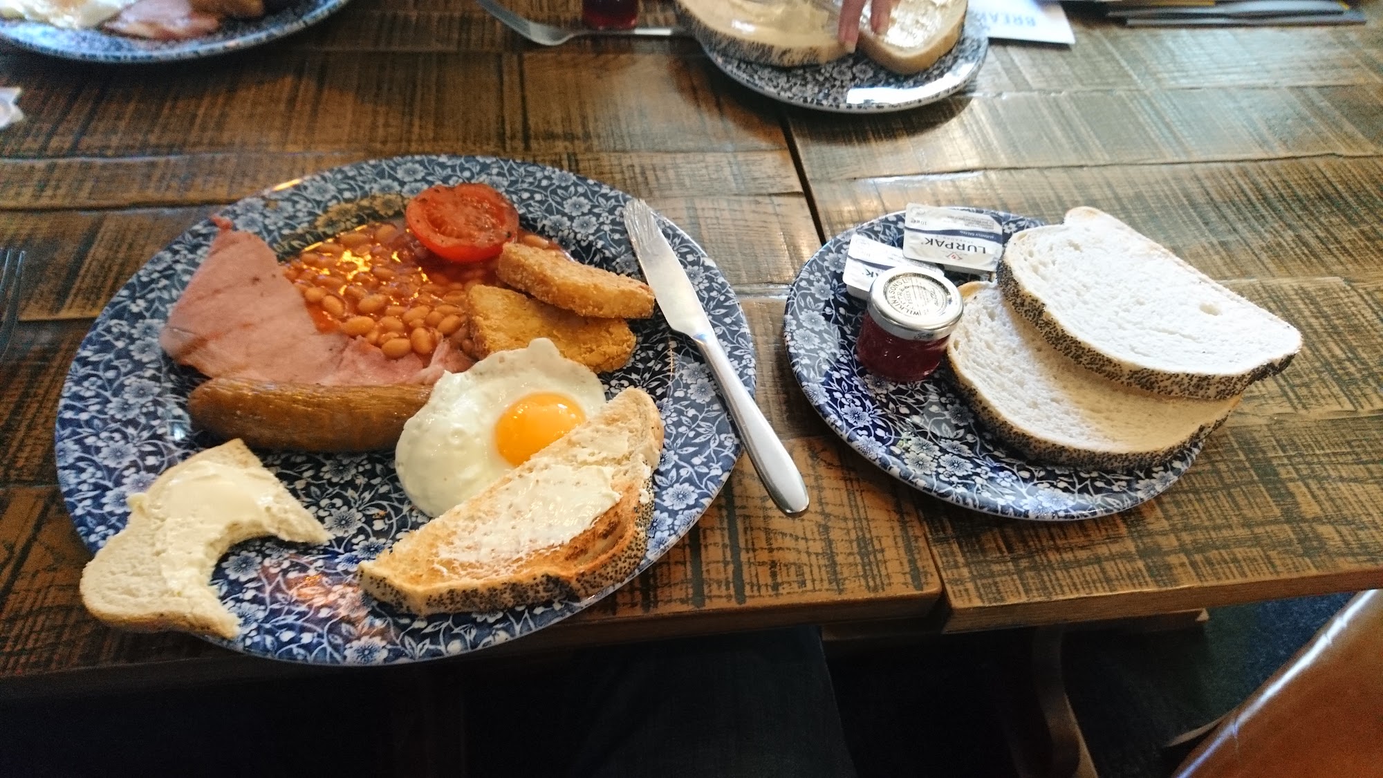 The Iron Duke - JD Wetherspoon Cornhill, Wellington