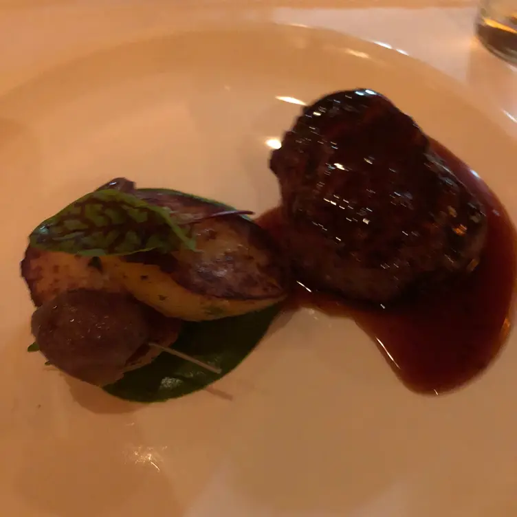 Photo credit: opentable