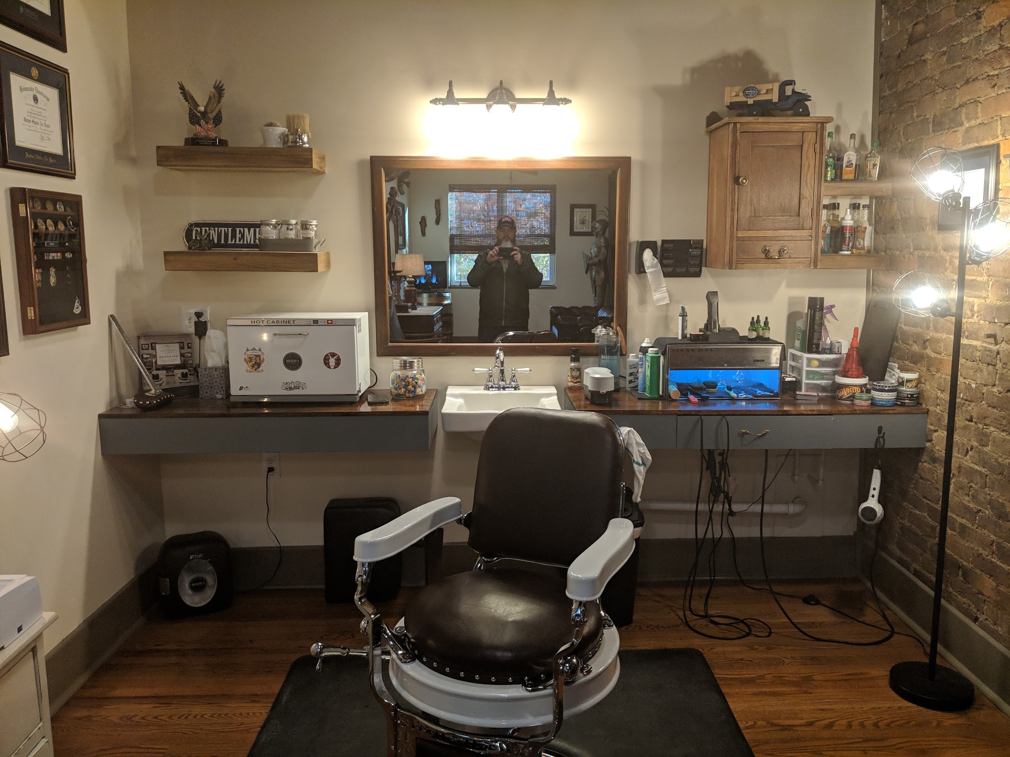 Brady's Classic Barbershop