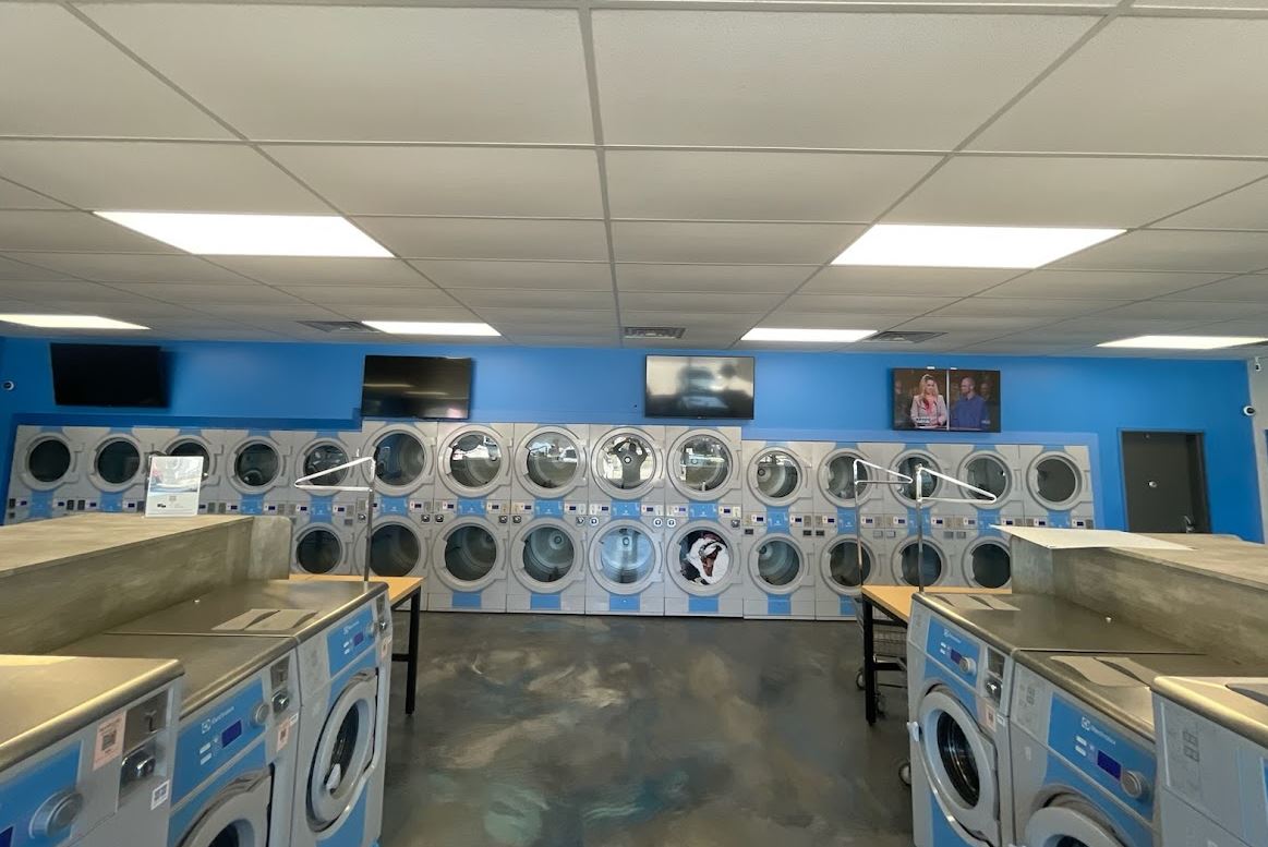 Loads Of Clothes Laundromat - Hermitage
