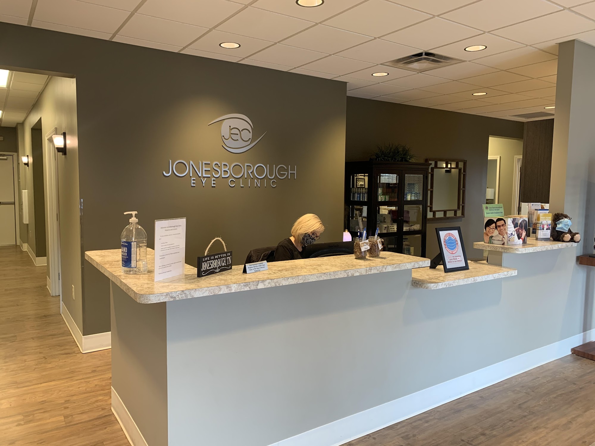 Jonesborough Eye Clinic 395 Forest Cir #120, Jonesborough Tennessee 37659