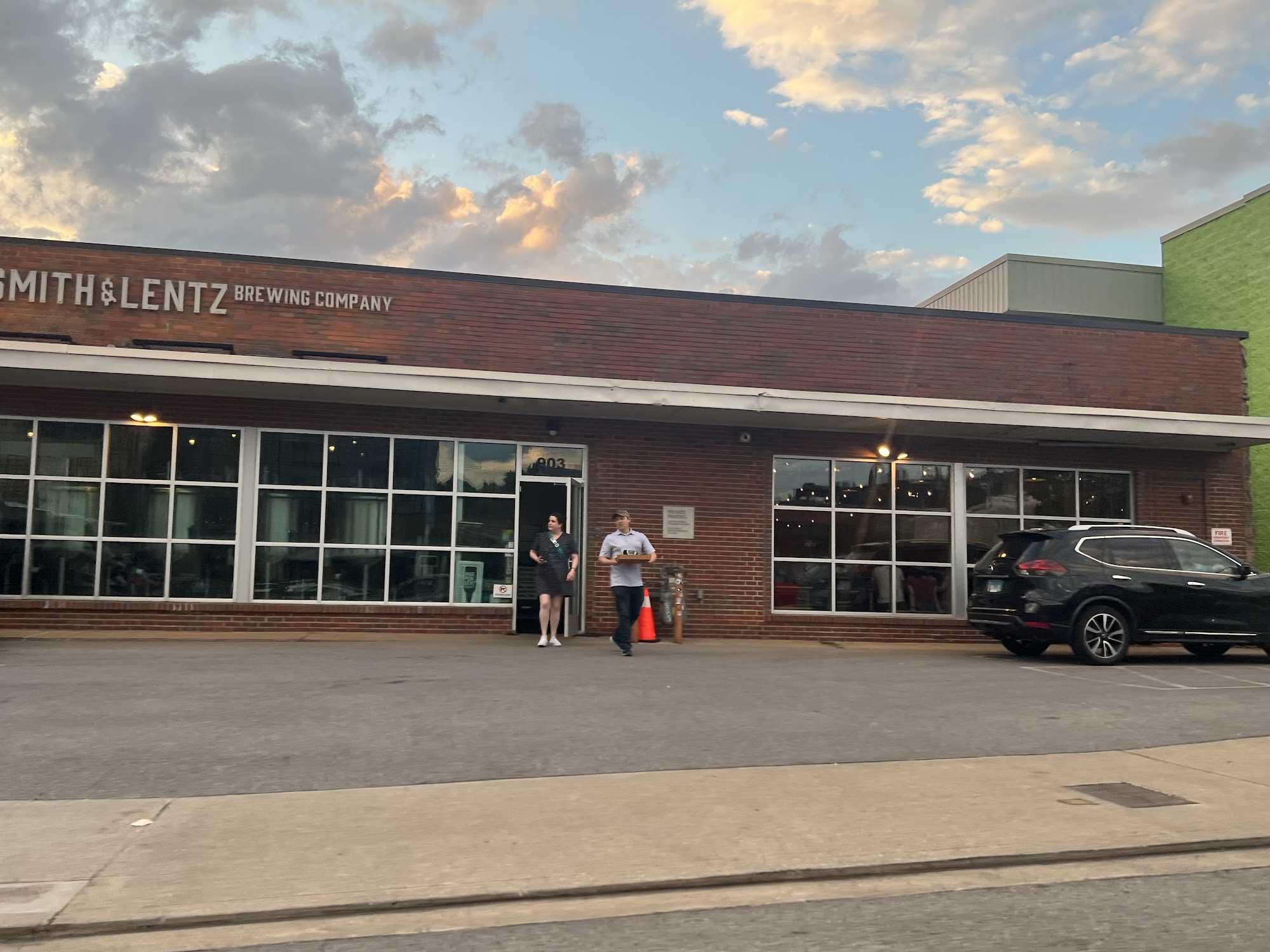 Smith & Lentz Brewing and Pizza