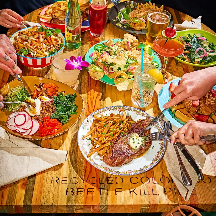 Photo credit: opentable
