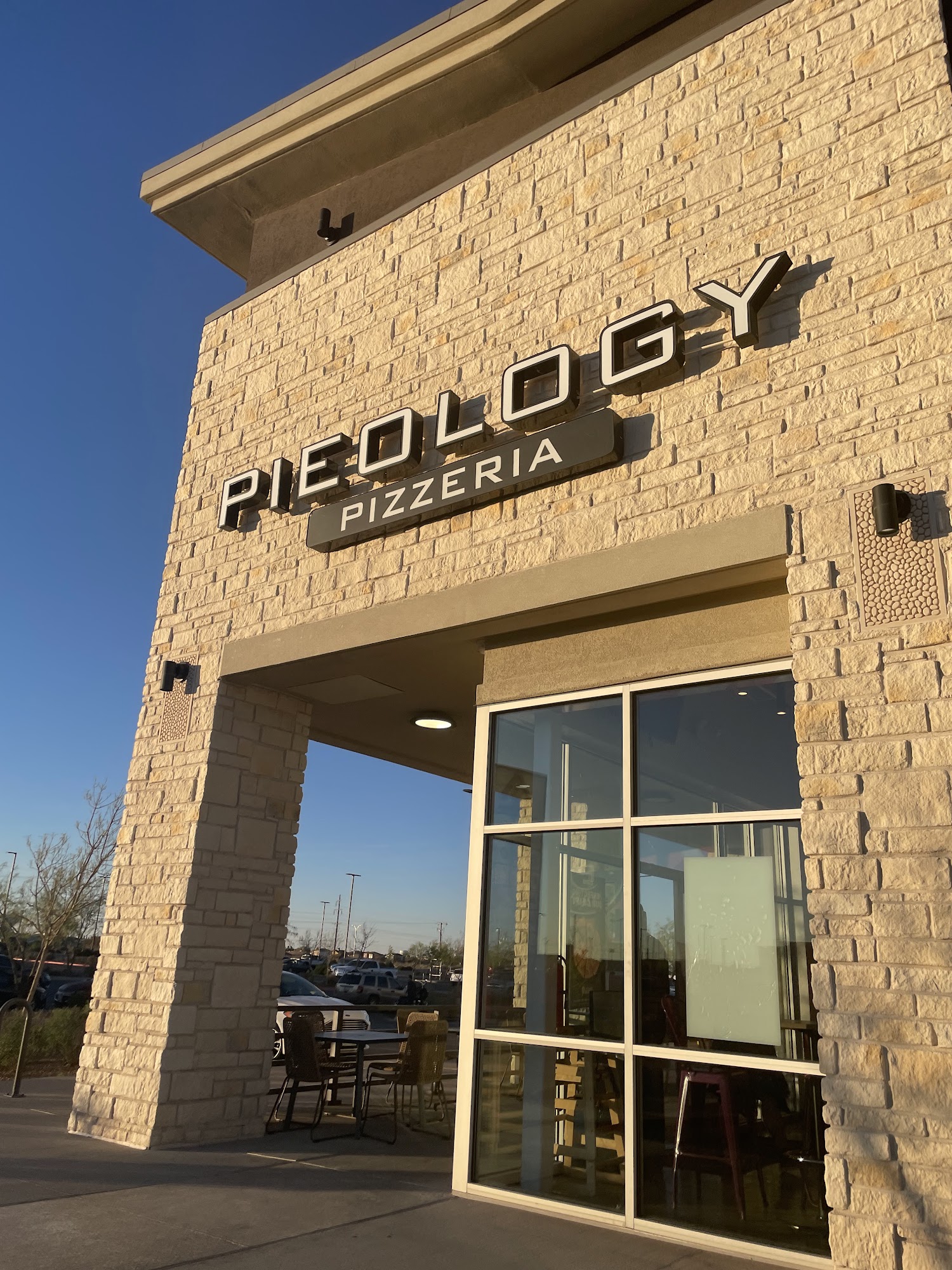 Pieology Pizzeria Pebble Hills, El Paso, TX