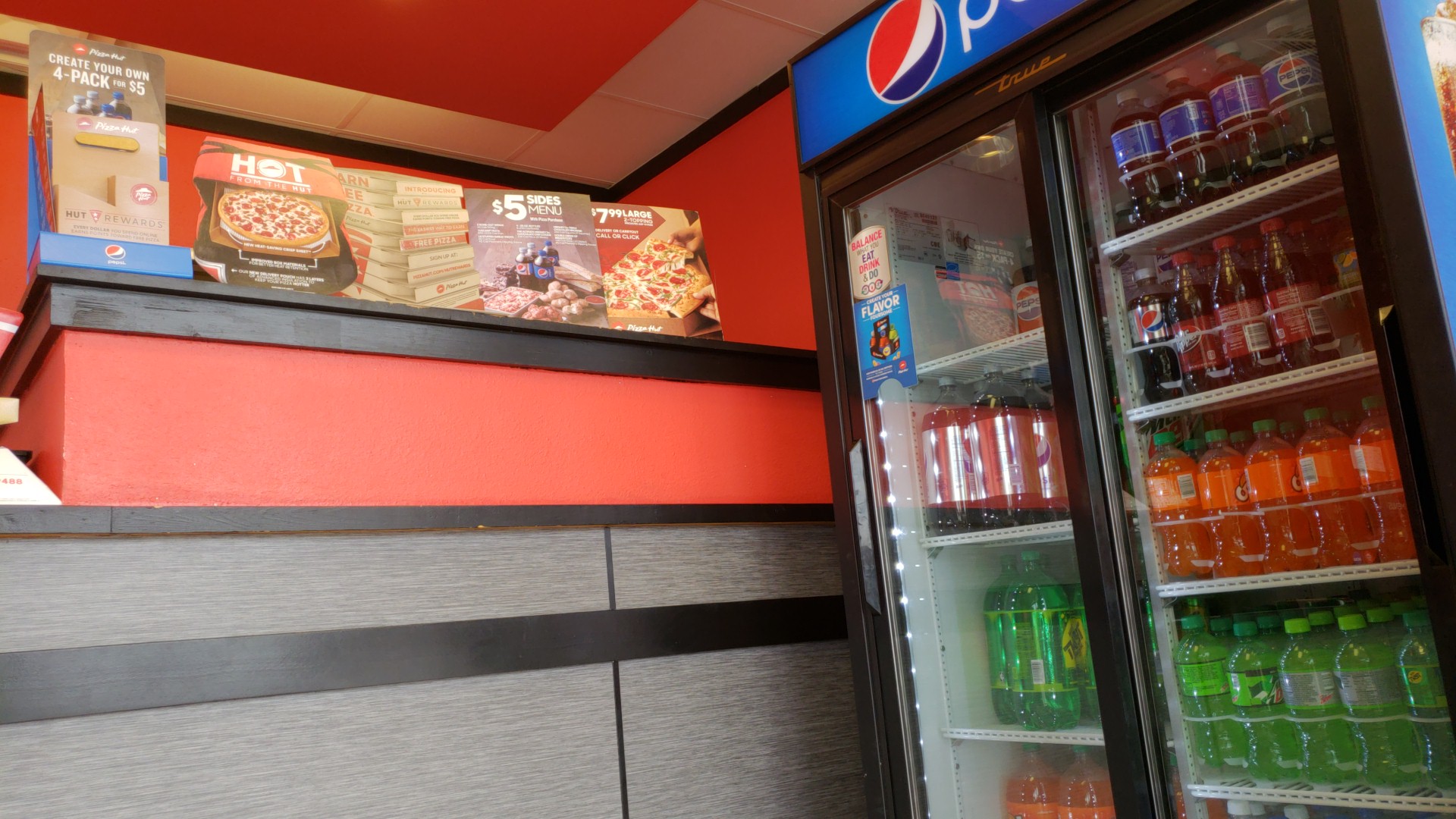 Pizza Hut