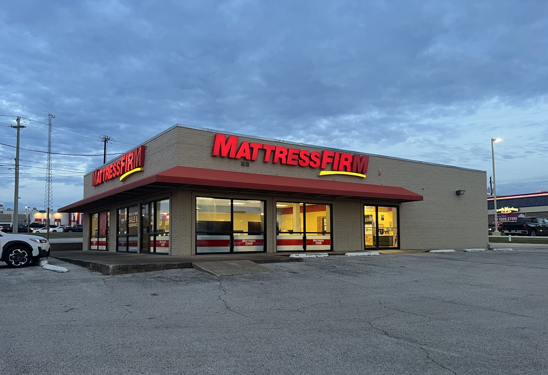 Mattress Firm Troup and Loop