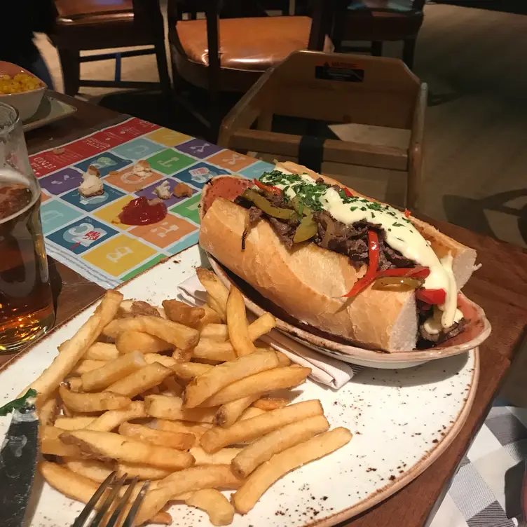 Photo credit: opentable
