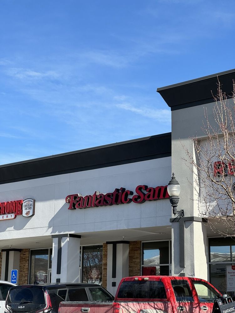 Fantastic Sams Cut & Color 1374 Redwood Rd #2, Saratoga Springs Utah 84043