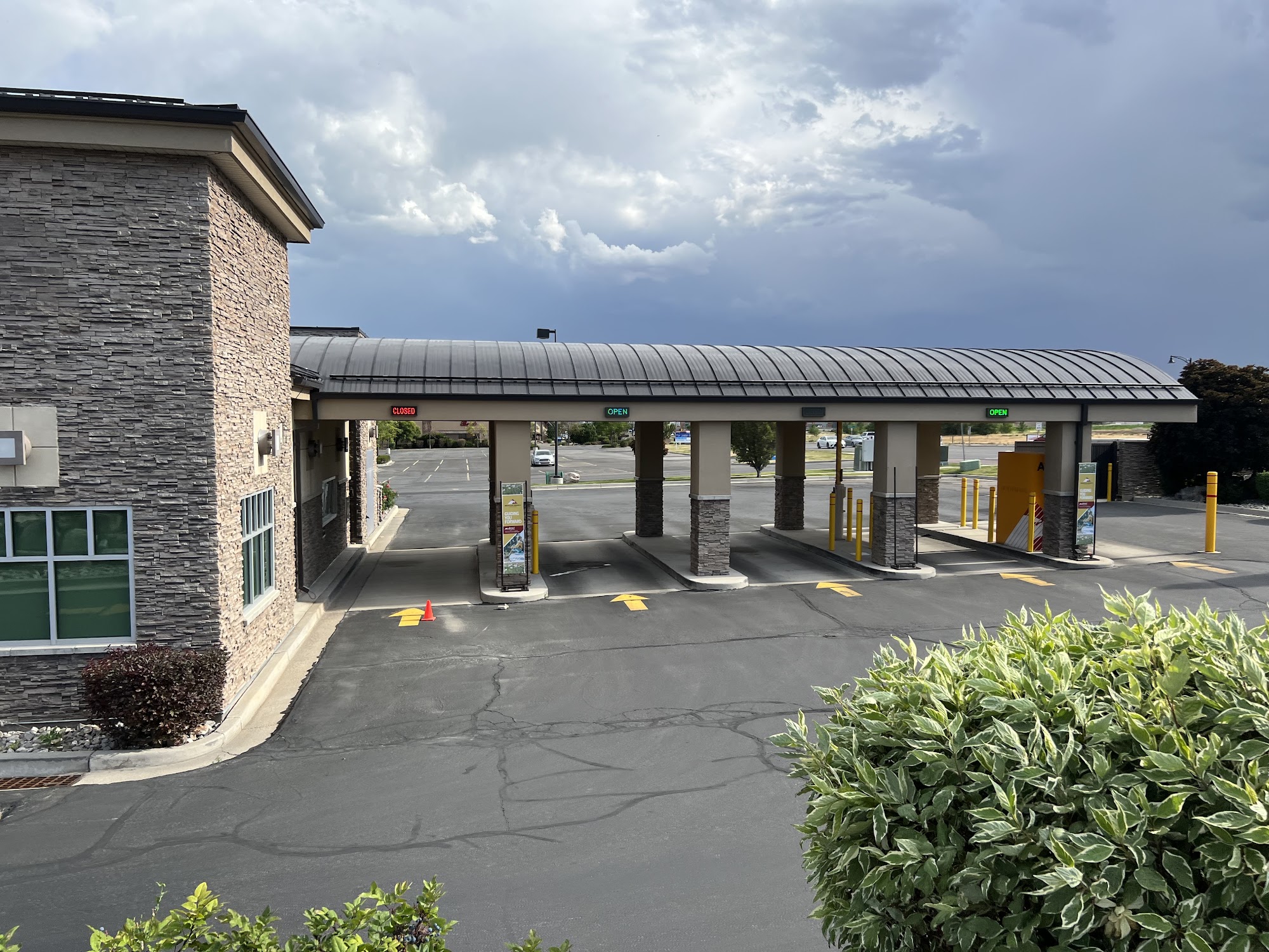 MOUNTAIN AMERICA CREDIT UNION - SARATOGA SPRINGS BRANCH - 25 Crossroads