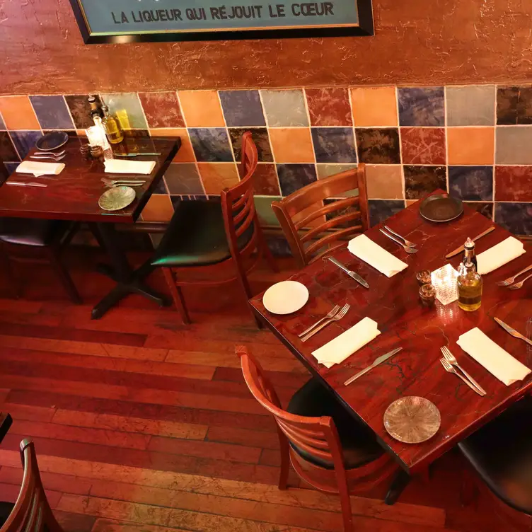 Photo credit: opentable