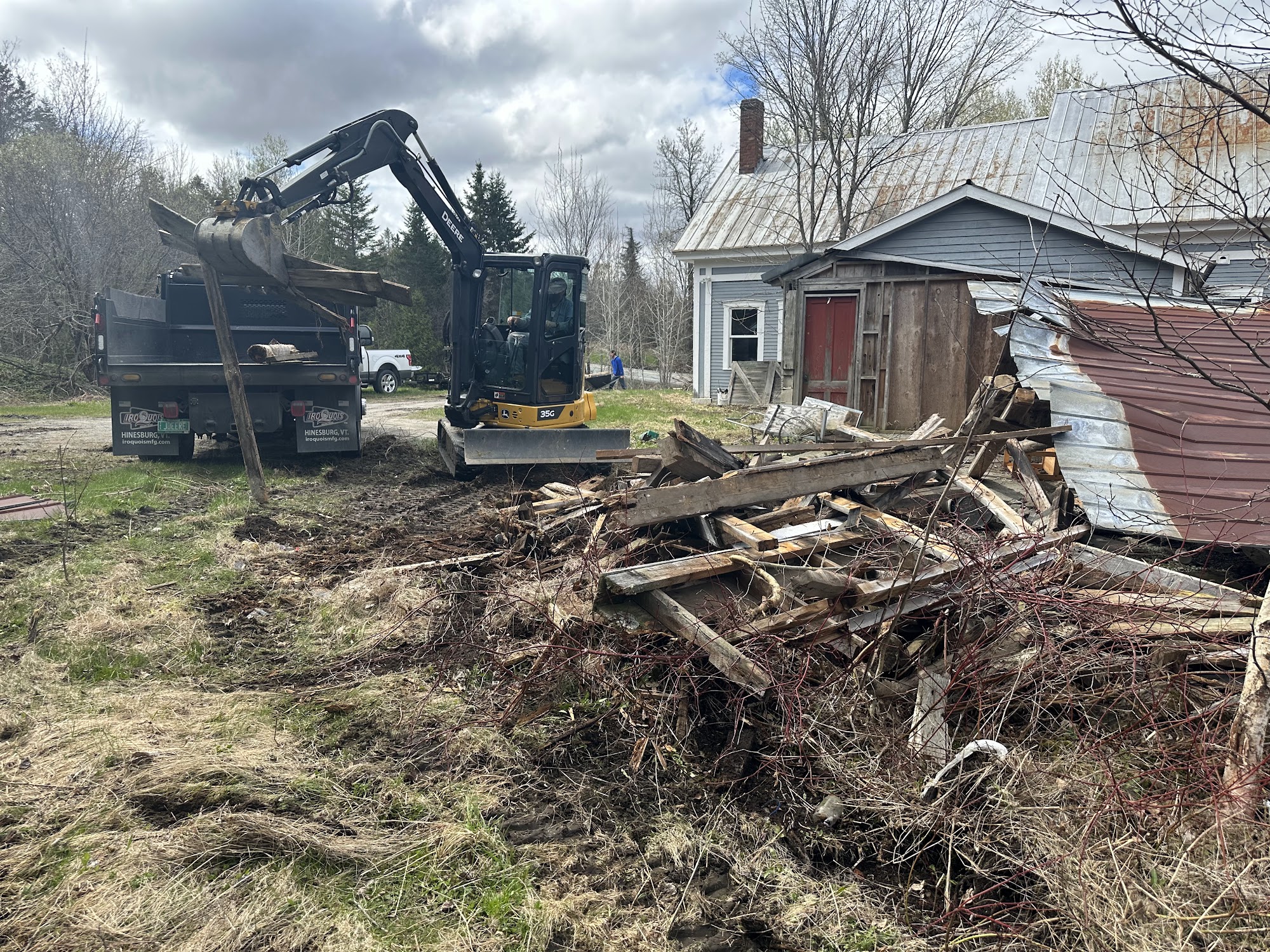 Hogan Excavating 81 Glinka Rd, Cabot Vermont 05647