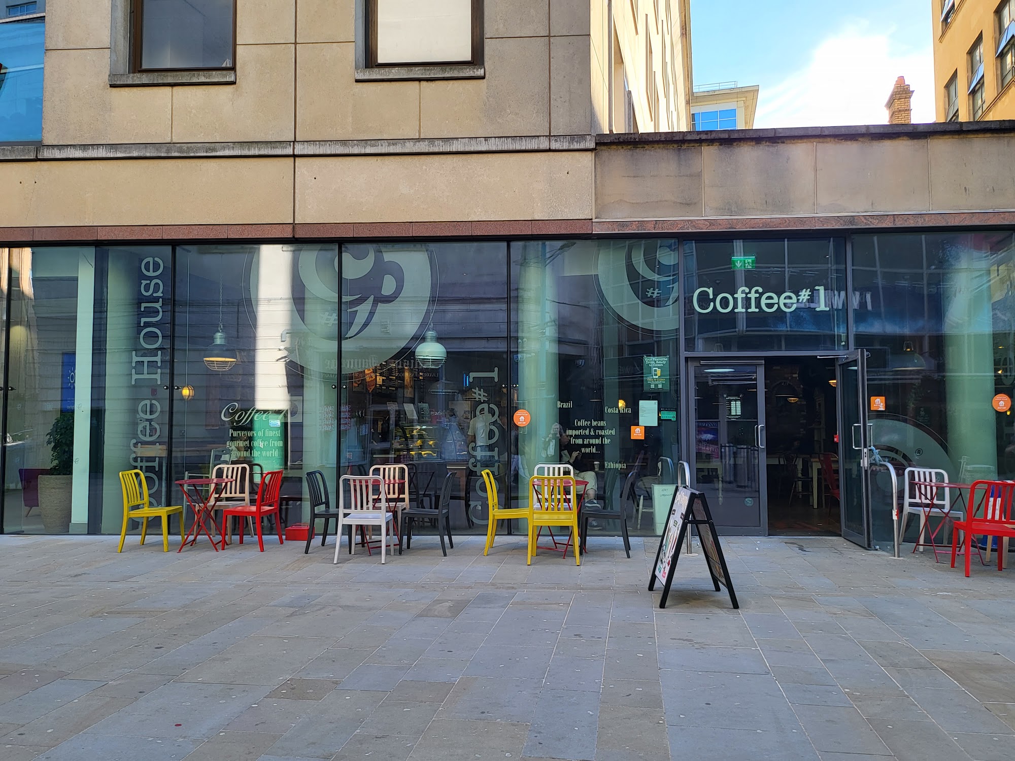 the-best-coffee-shops-in-cardiff-wales-2025-restaurantji