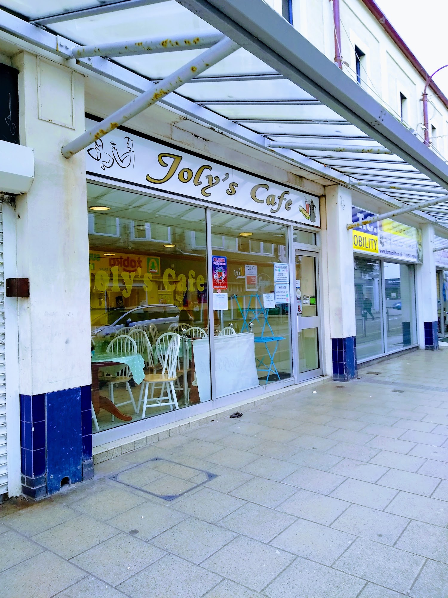 Joly's Cafe 18A Cowell St, Llanelli