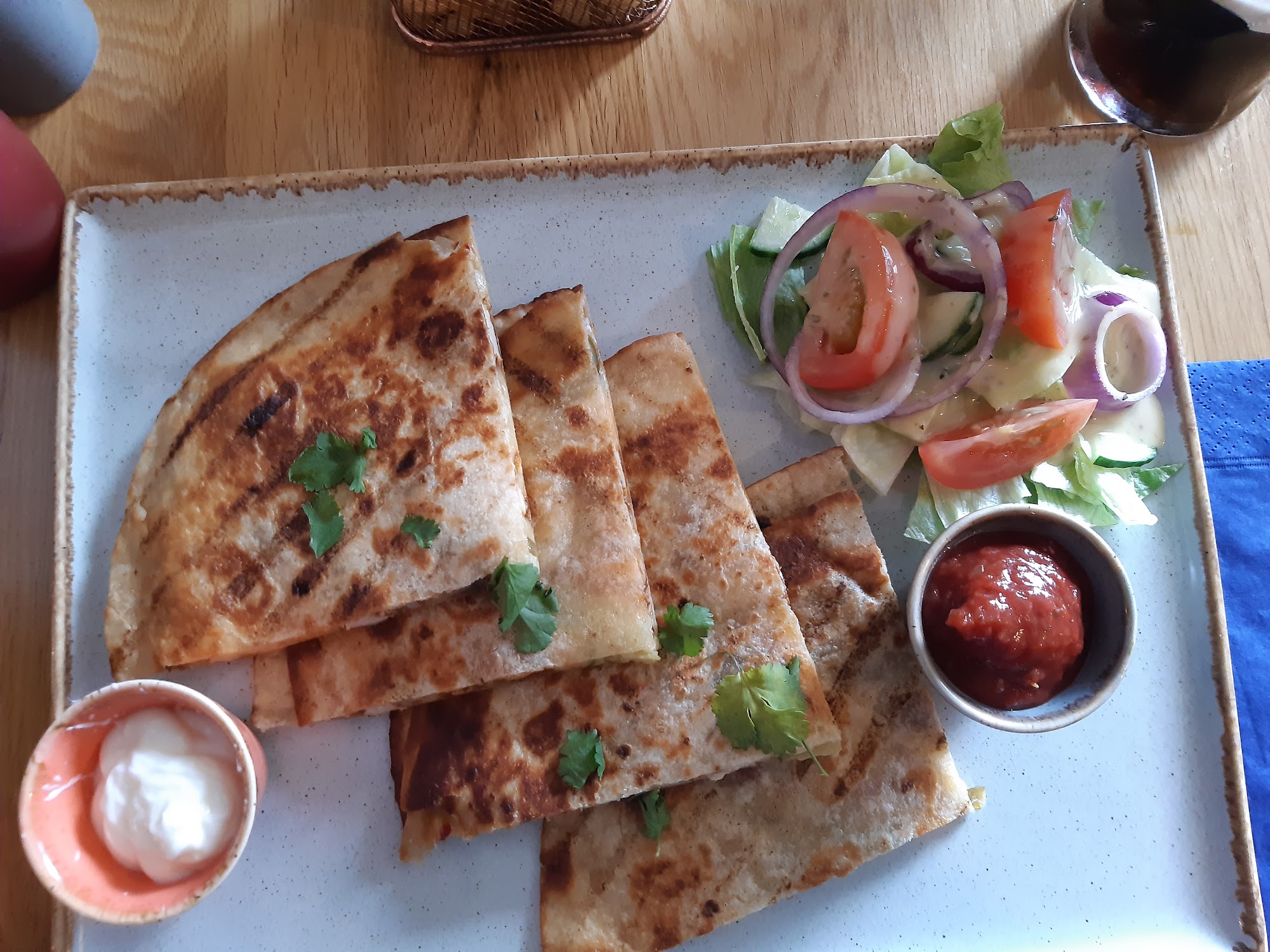 Half Moon 71 Wern Rd, Llanelli