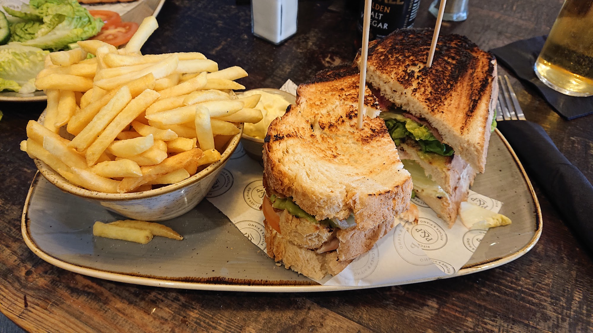 The Coach House 59-60 Wind St, Swansea