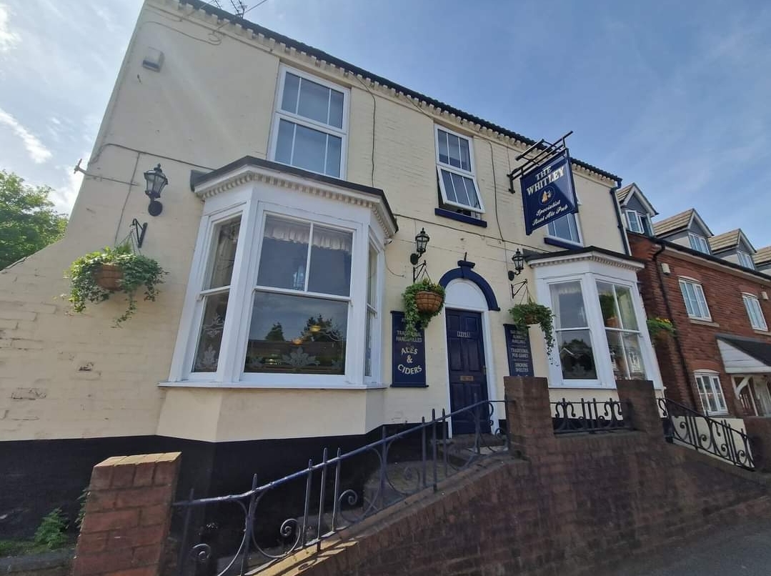 The Whitley Whitley Hotel, 211 Stourbridge Rd, Halesowen