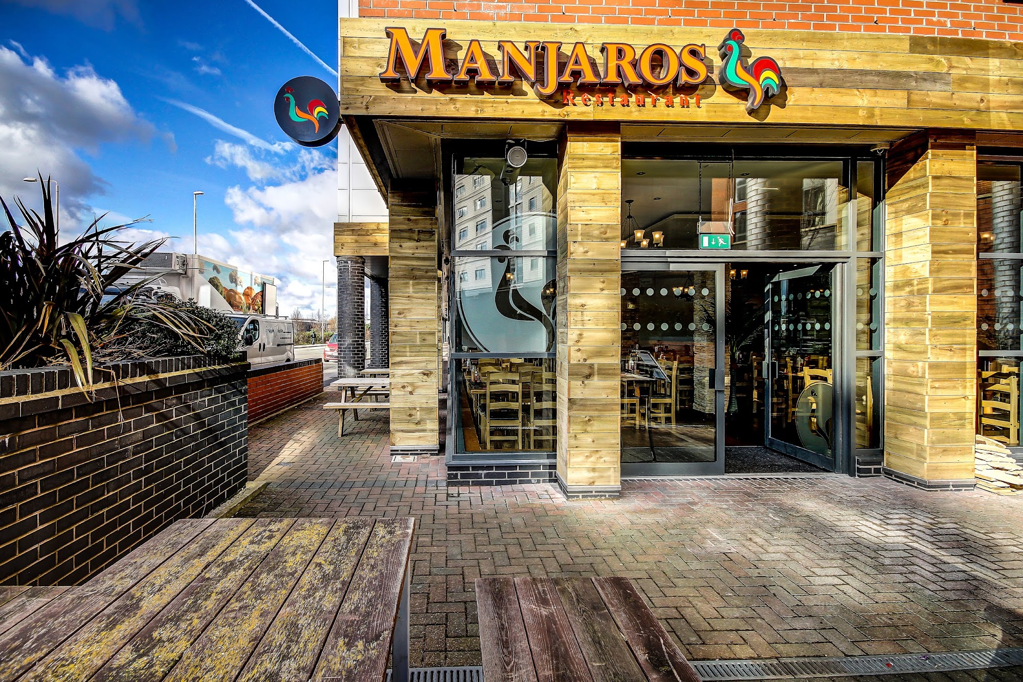 MANJAROS RESTAURANT 2 Burley Rd, Woodhouse, Leeds