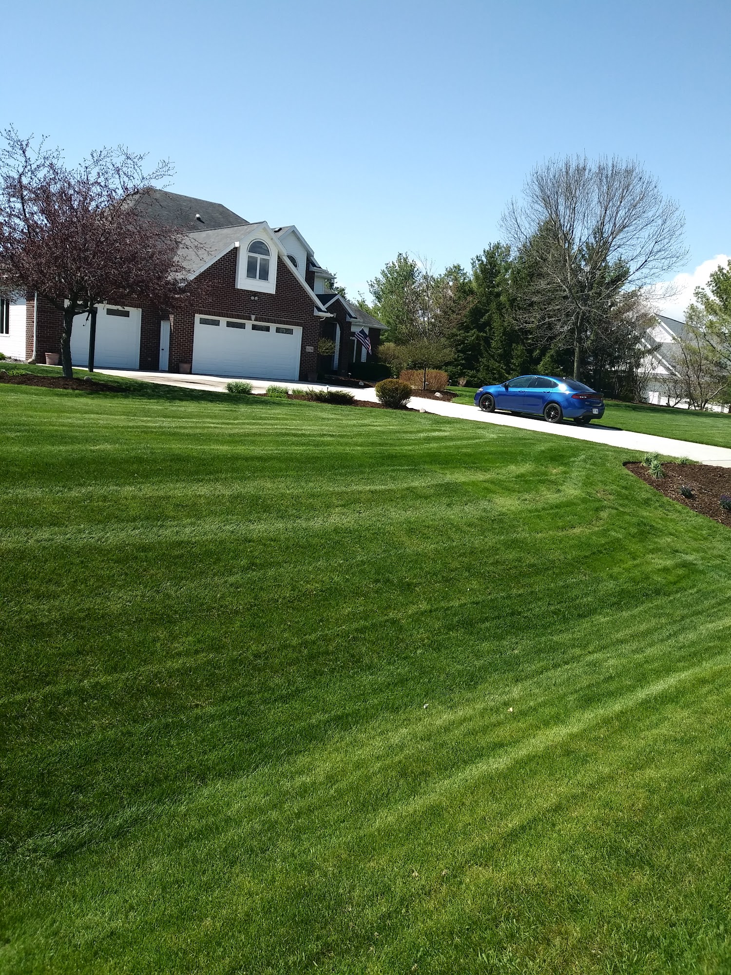 Eisentraut Lawn Care 404 Roosevelt Ave, Howards Grove Wisconsin 53083