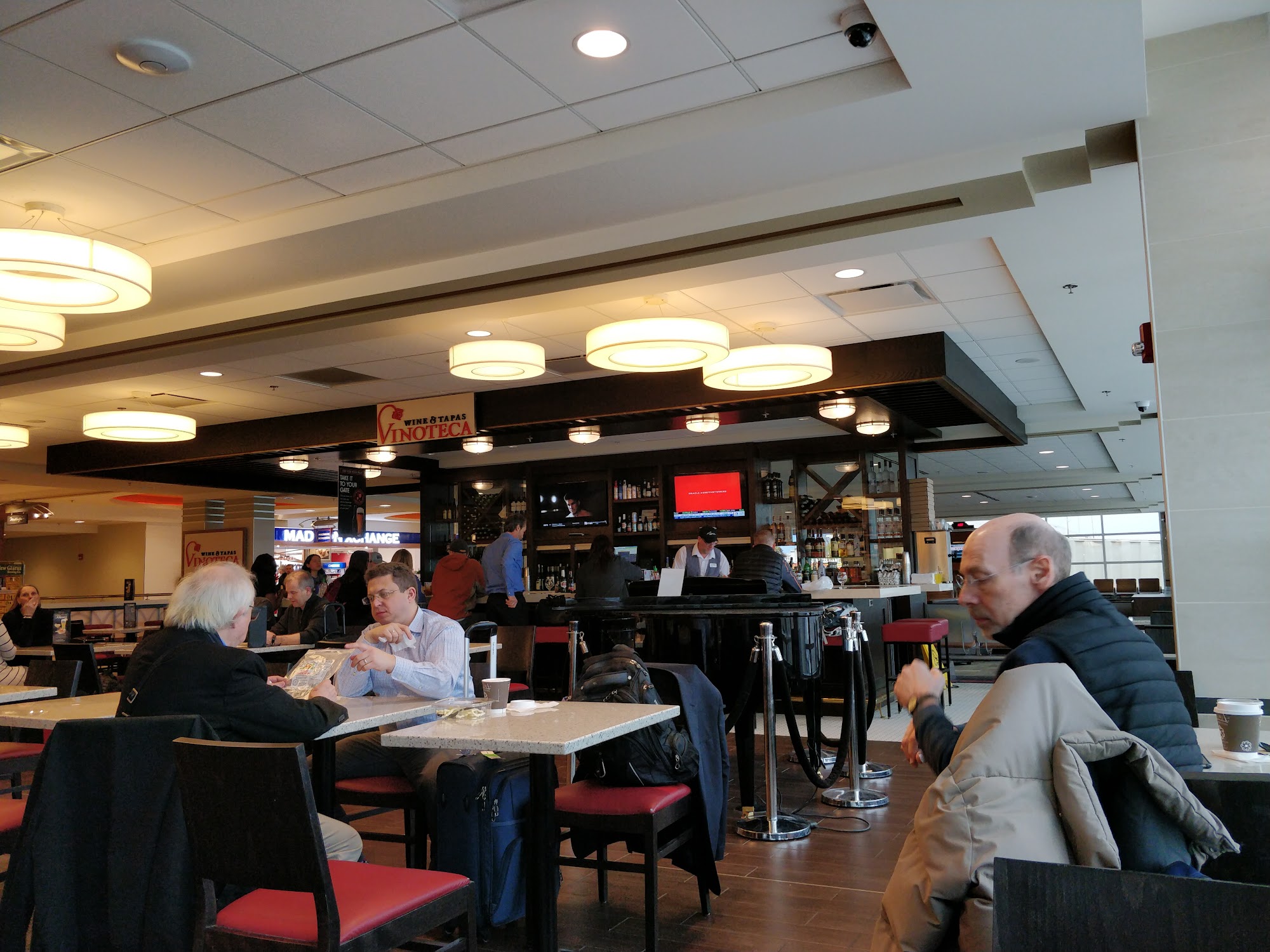 Vinoteca Wine & Tapas Bar