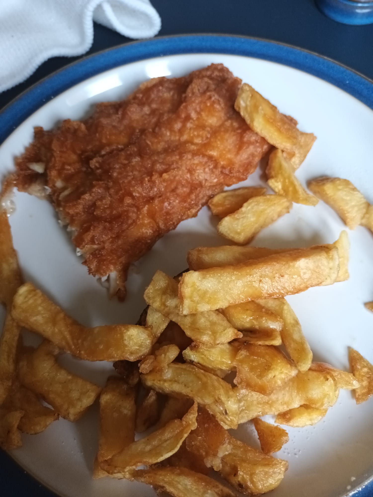 Langley's Traditional Fish & Chips Langley Fish Bar, 3 Langley Rd, Chippenham