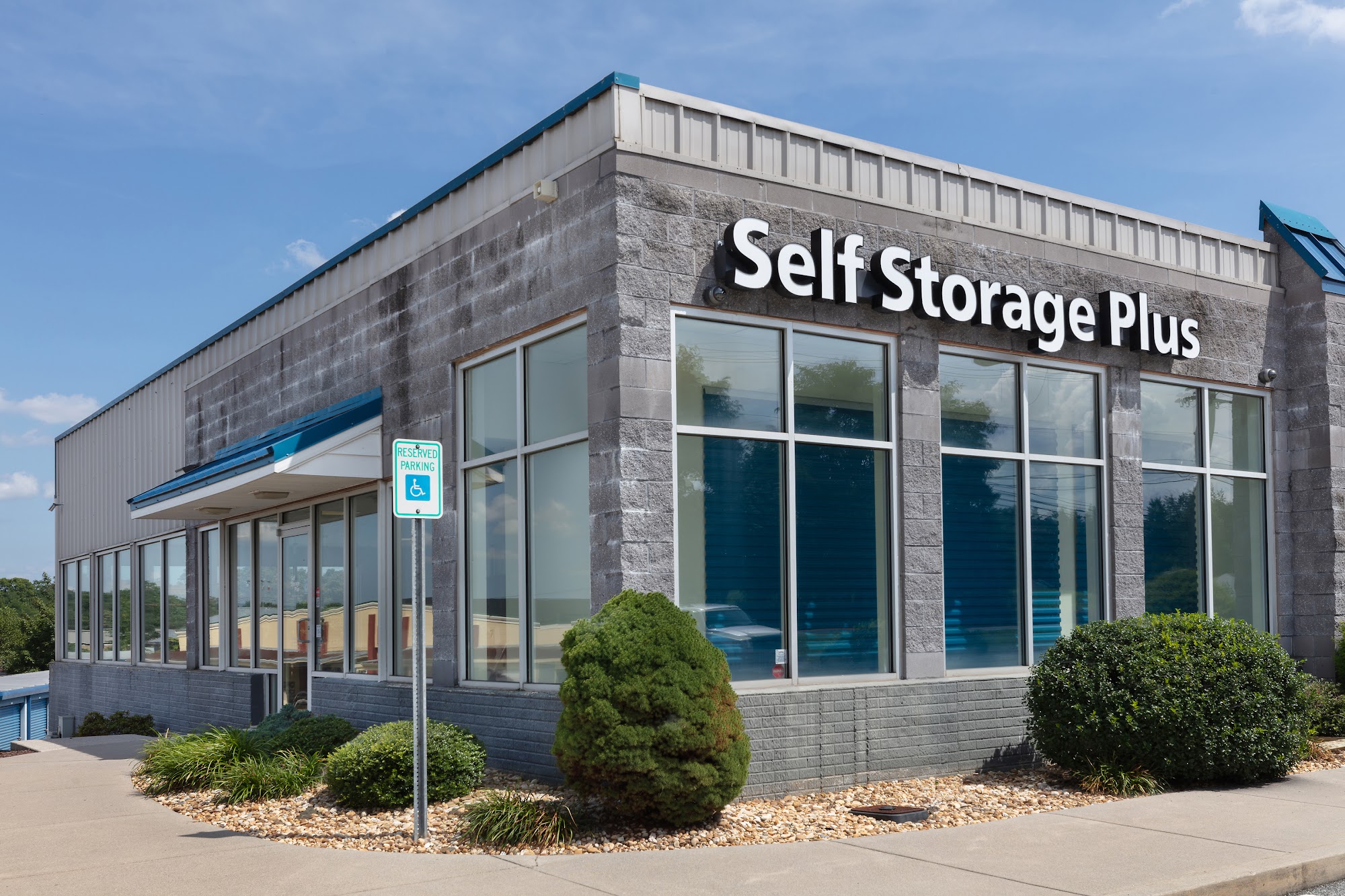 Self Storage Plus